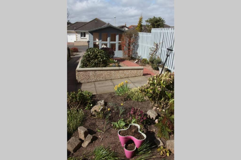 Bell Rock View Arbroath Apartment Angus Exterior foto